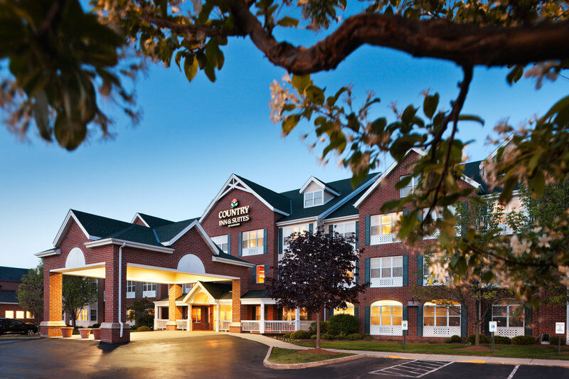 Country Inn & Suites By Radisson, Milwaukee West Brookfield , Wi Extérieur photo